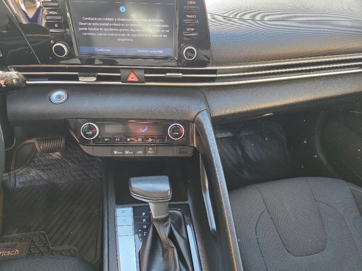 *OFERTA DE LA SEMANA* HYUNDAI ELANTRA 2.0 CN7 AT 2021 - Imagen 13