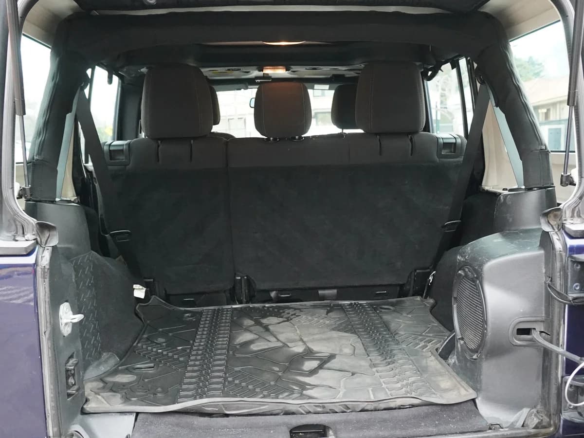 JEEP Wrangler 3.6 Unlimited Rubicon 4X4 Año 2013 - Imagen 21