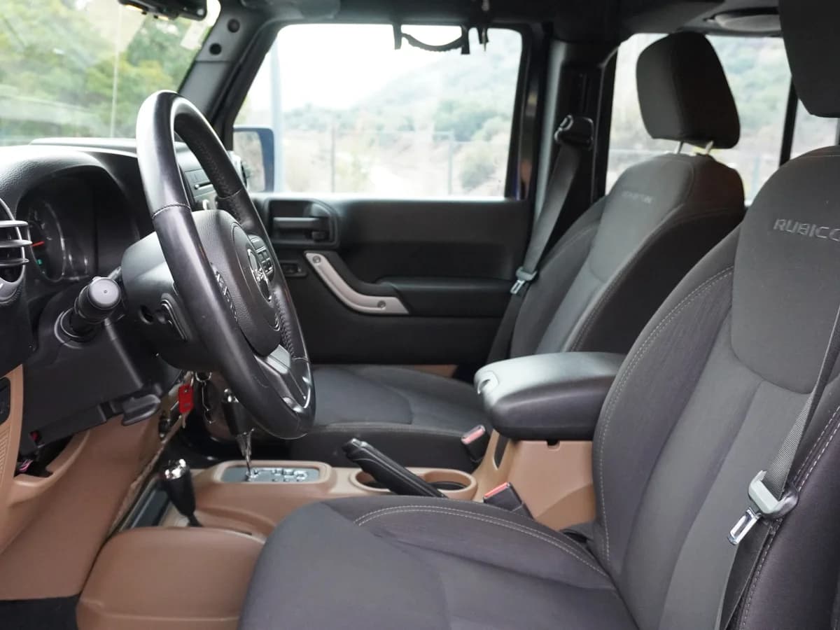 JEEP Wrangler 3.6 Unlimited Rubicon 4X4 Año 2013 - Imagen 32