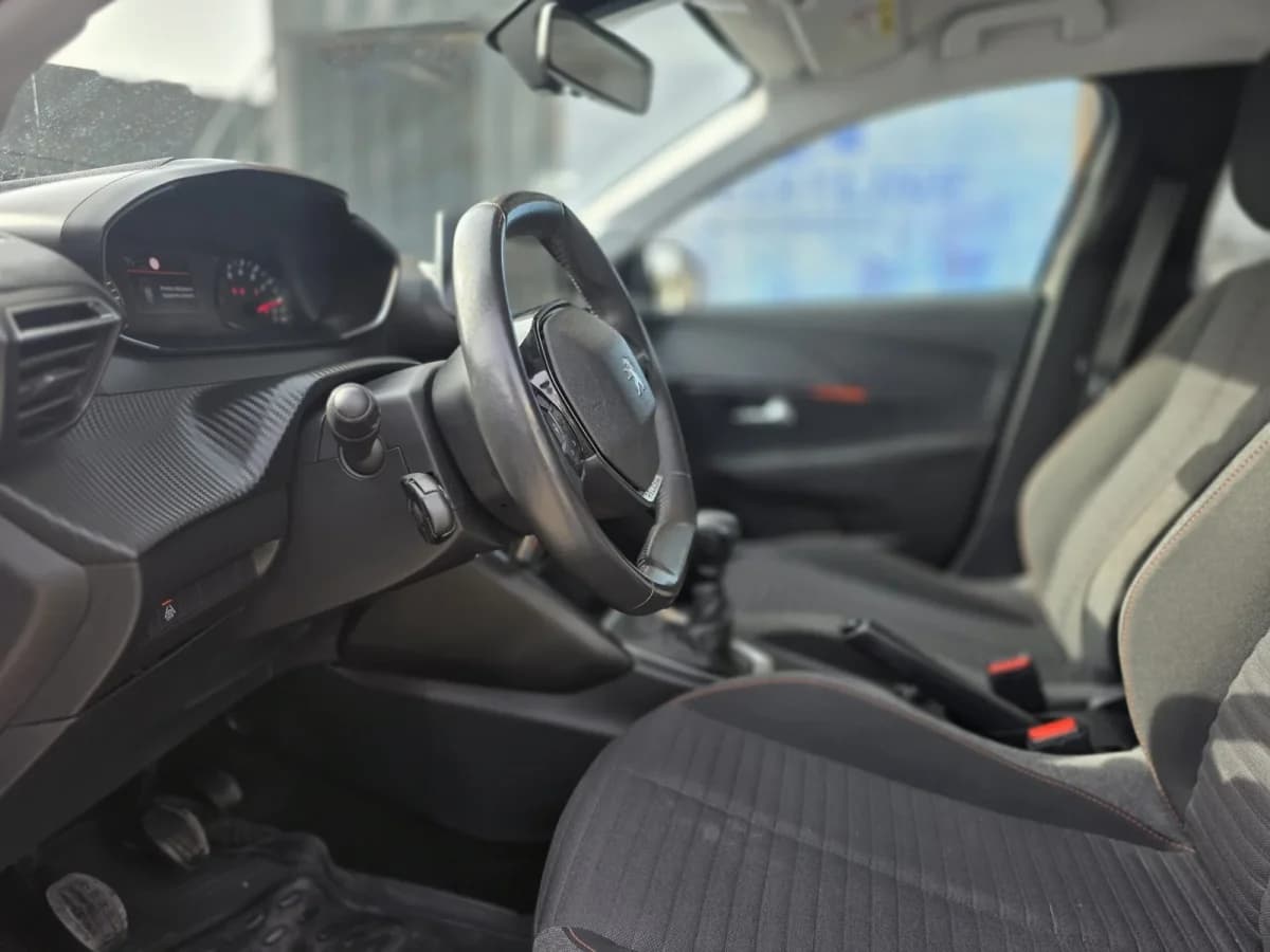 PEUGEOT 208 1.5 BLUE HDI ACTIVE PACK DIESEL 4X2 100 MT 5P 2022 - Imagen 7