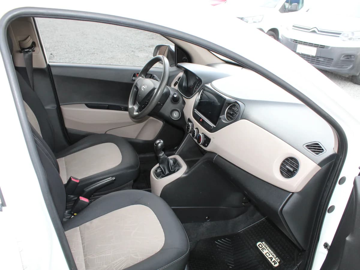 HYUNDAI i10 GL 1.0 2014 - Imagen 6