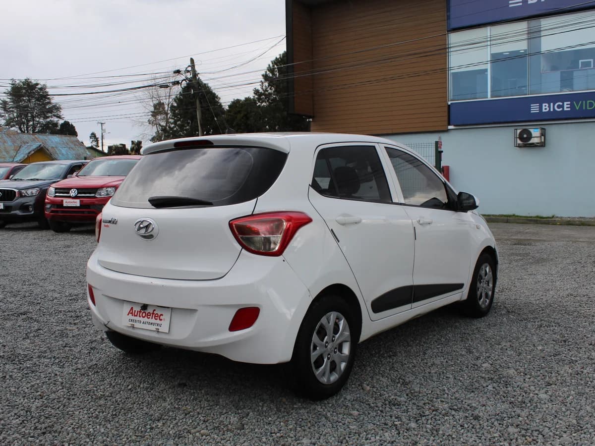 HYUNDAI i10 GL 1.0 2014 - Imagen 8