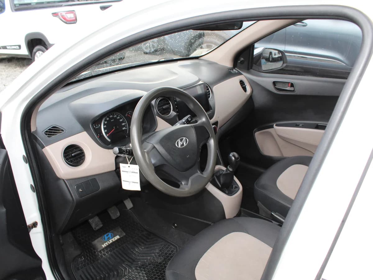 HYUNDAI i10 GL 1.0 2014 - Imagen 10