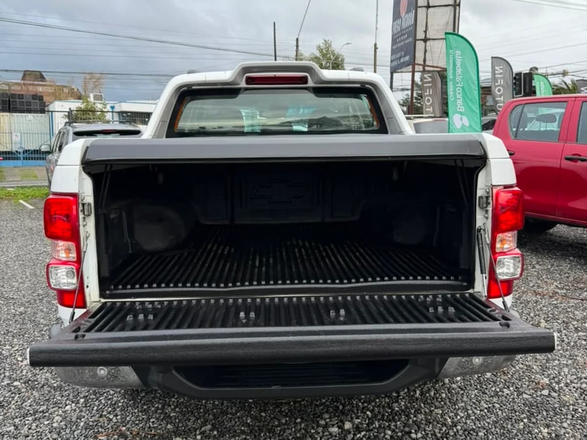 CHEVROLET Colorado 2.8L DURAMAX DIESEL 2022 - Imagen 17