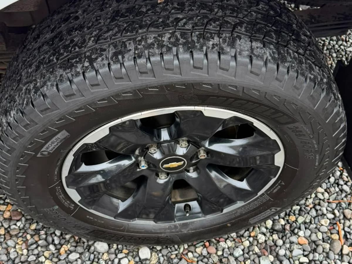 CHEVROLET Colorado 2.8L DURAMAX DIESEL 2022 - Imagen 18