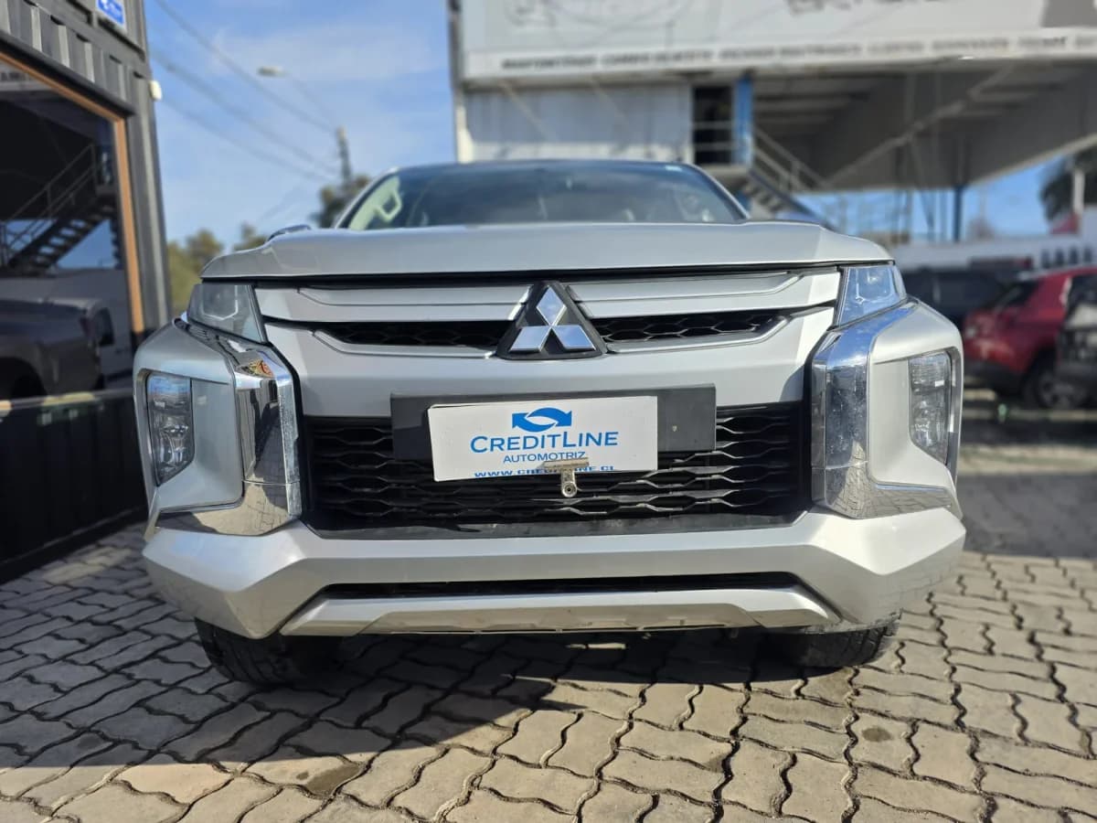 MITSUBISHI L200 KATANA CRT 4X4 2021 - Imagen 2
