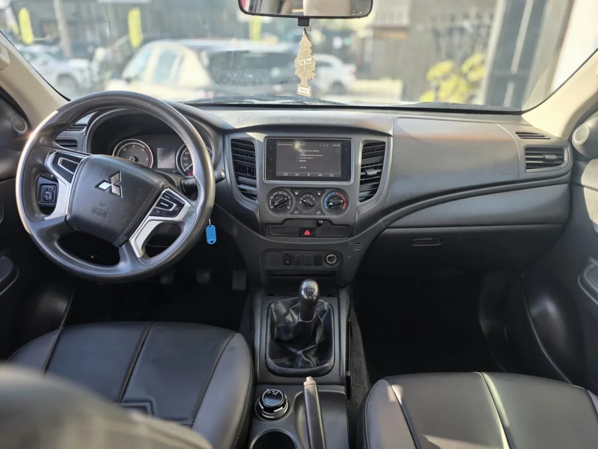 MITSUBISHI L200 KATANA CRT 4X4 2021 - Imagen 10