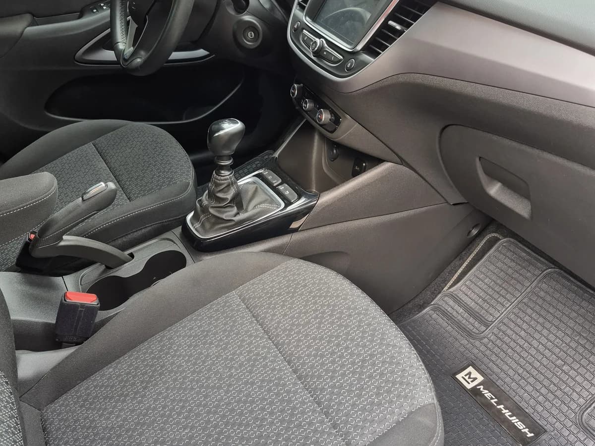 OPEL Grandland 1.2T MT6 2024 - Imagen 9