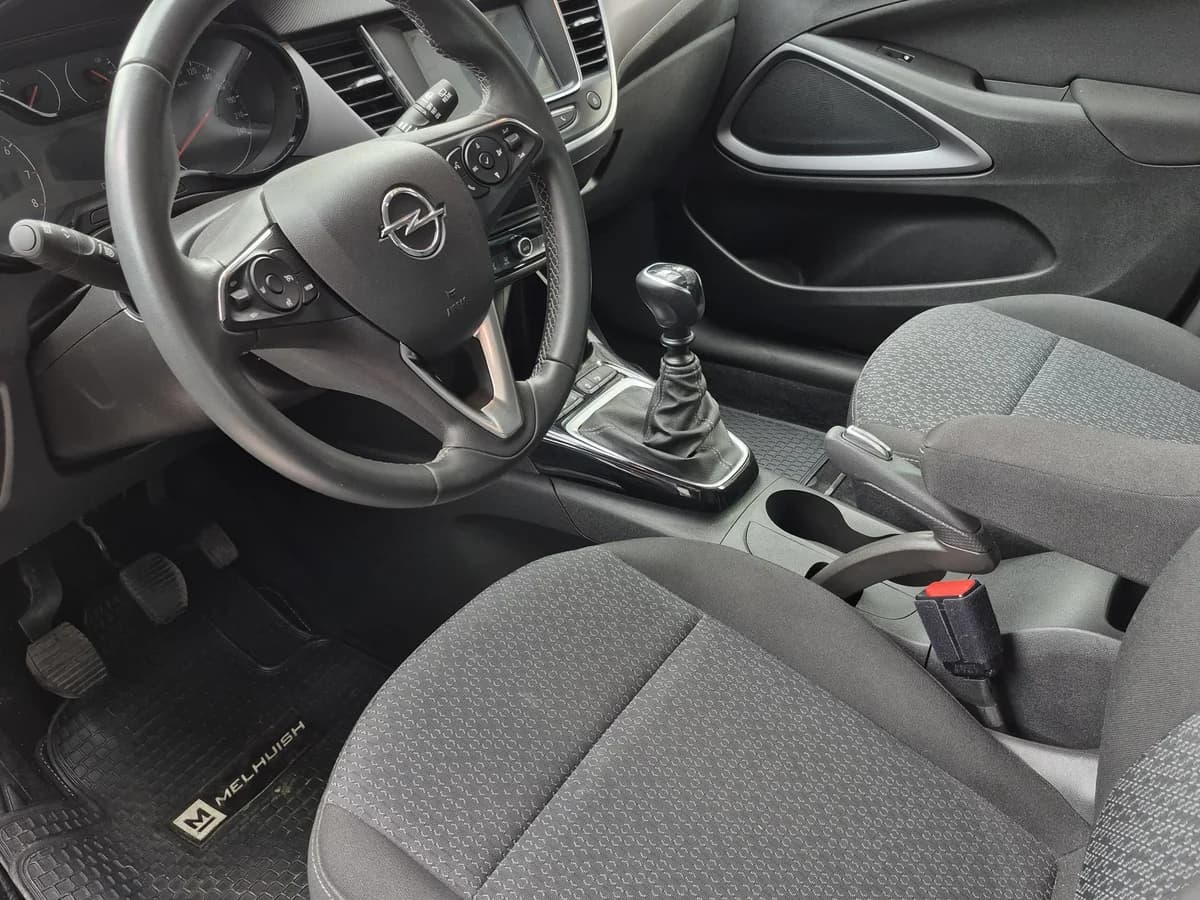 OPEL Grandland 1.2T MT6 2024 - Imagen 10