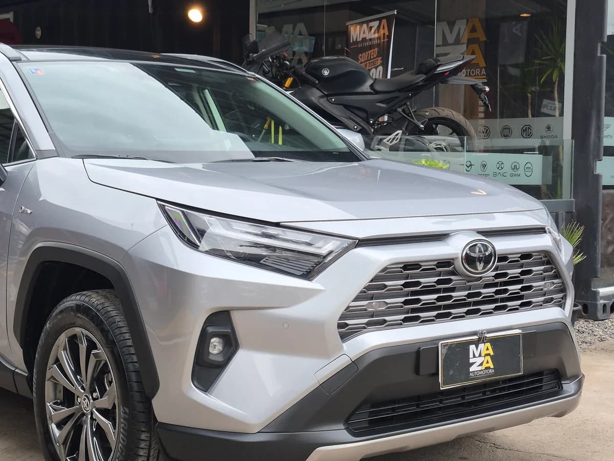 TOYOTA Rav4 2.5 LIMITED HYBRID 4X4 2025 - Imagen 13