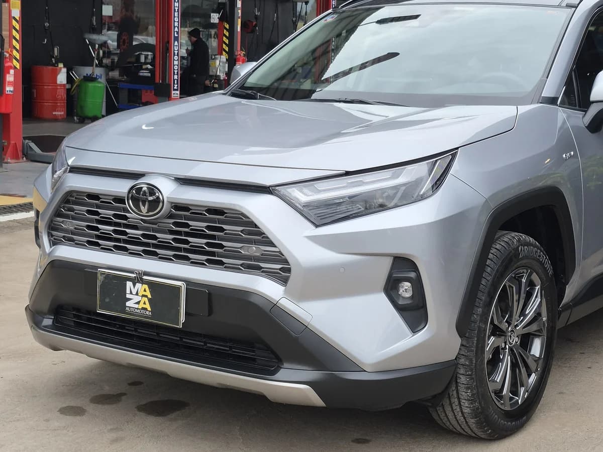 TOYOTA Rav4 2.5 LIMITED HYBRID 4X4 2025 - Imagen 15
