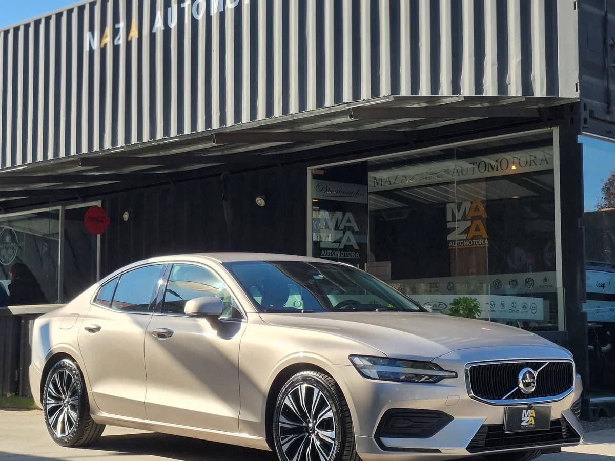 VOLVO S60 B4 2.0 2023 - Imagen 1