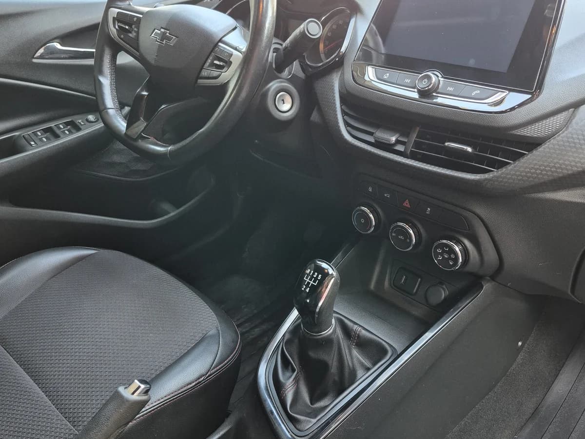 CHEVROLET Onix RS 1.0T 2022 - Imagen 9