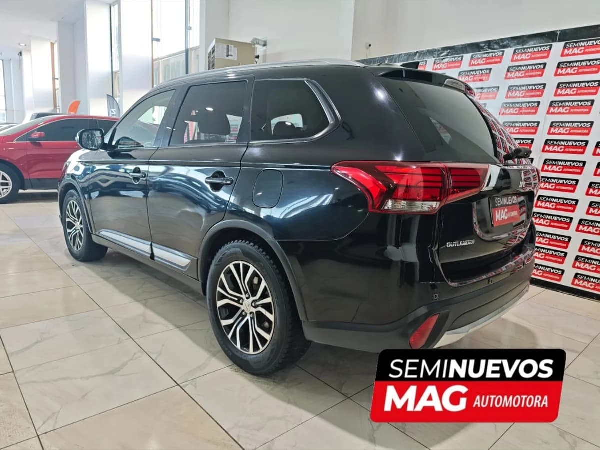 MITSUBISHI OUTLANDER 2.0 CVT 2018 - Imagen 2