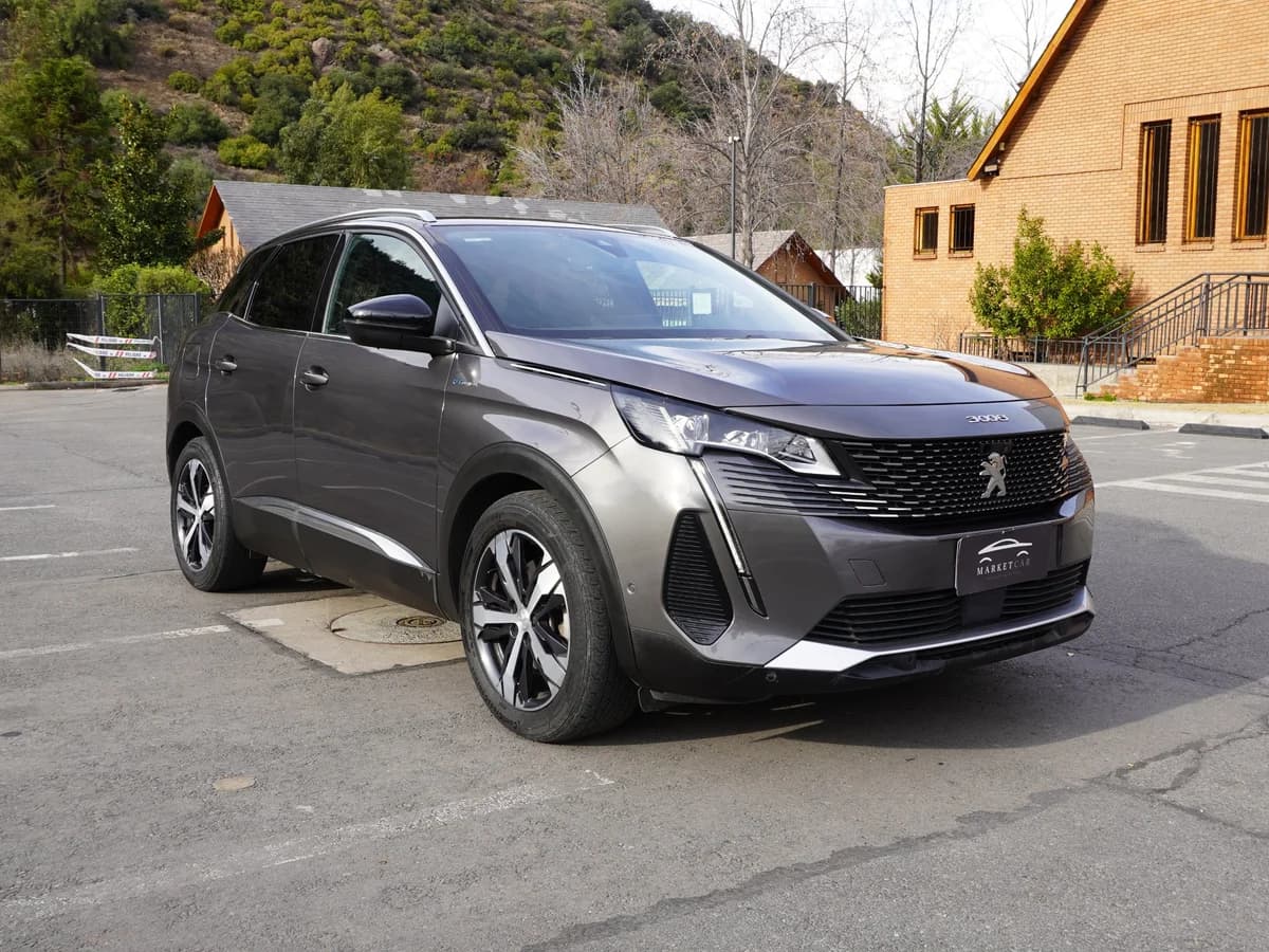Peugeot 3008 1.6 GT Hibrido año 2023 - Imagen 3