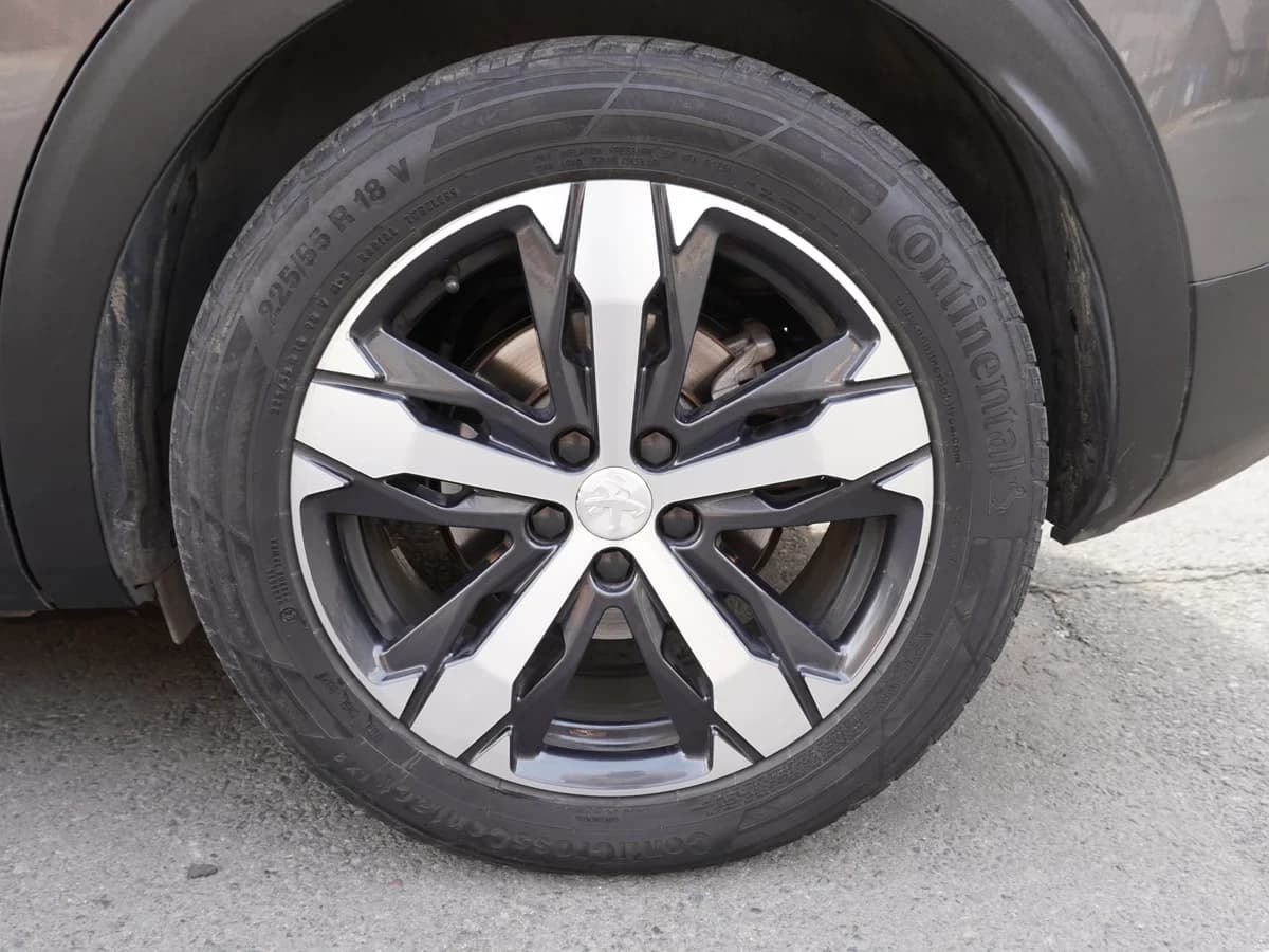 Peugeot 3008 1.6 GT Hibrido año 2023 - Imagen 15