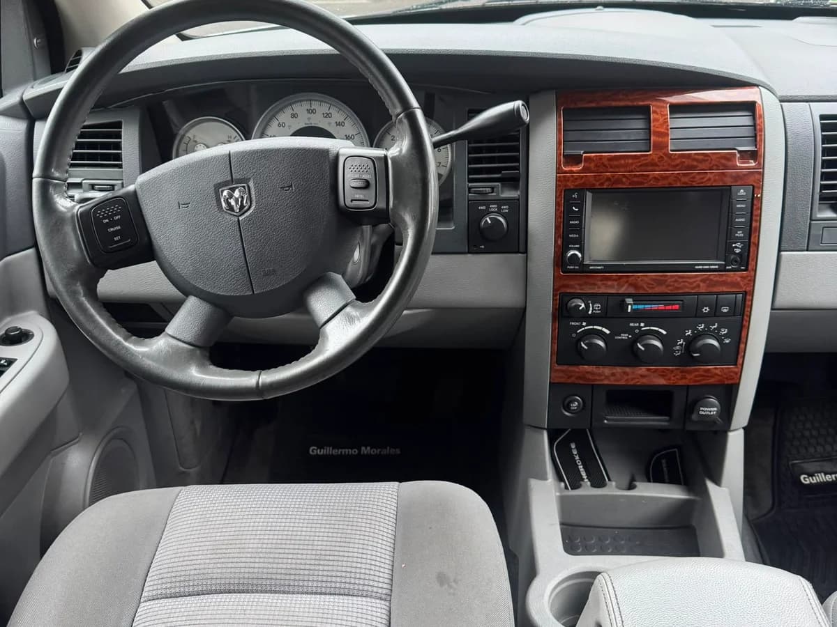DODGE Durango SLT 5.7 2010 - Imagen 11