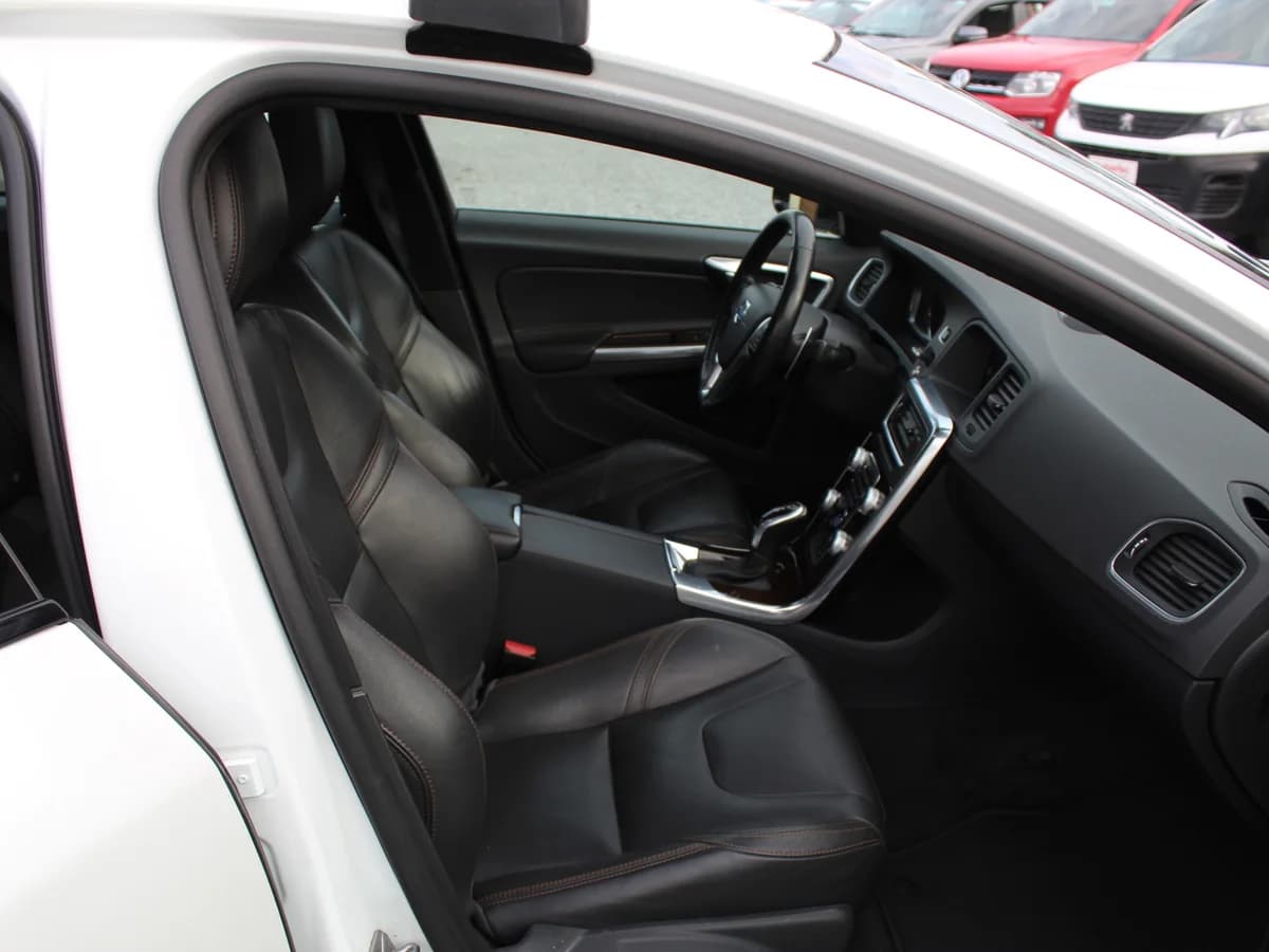 VOLVO S60 AWD 2016 - Imagen 6