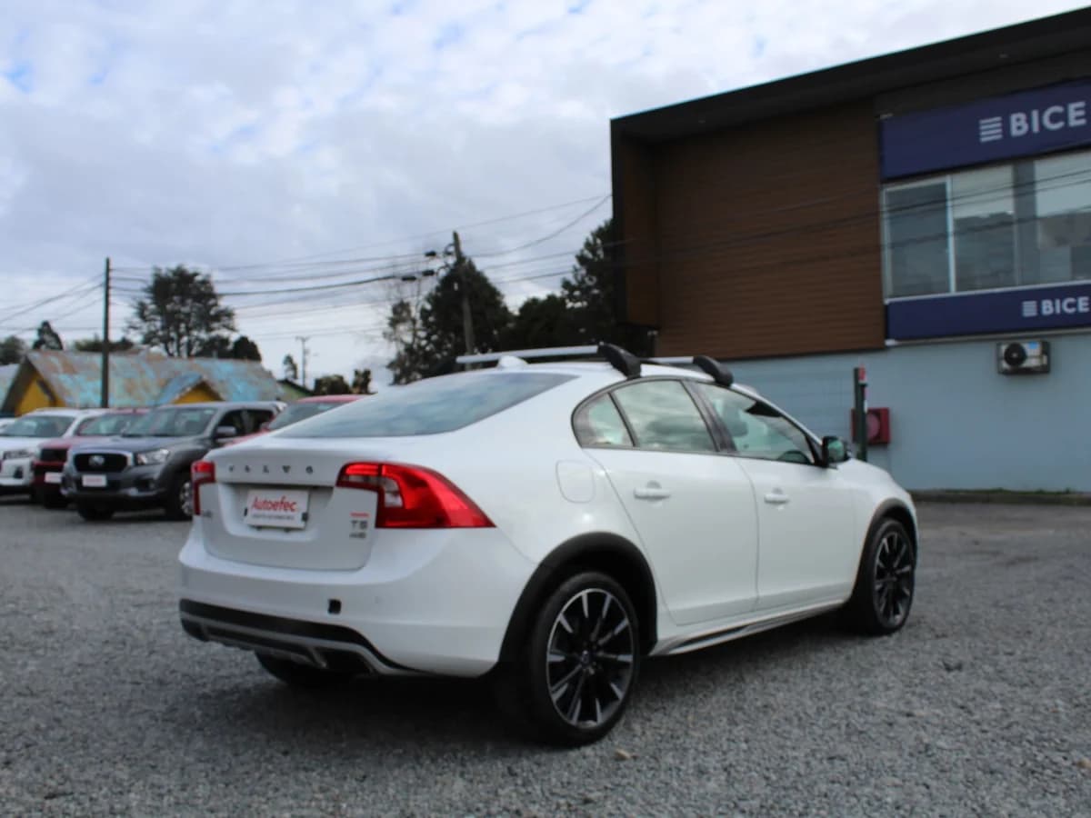 VOLVO S60 AWD 2016 - Imagen 9
