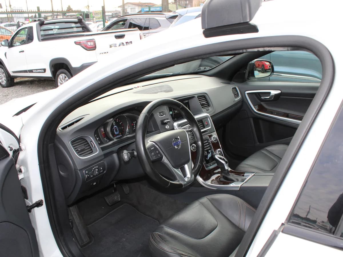 VOLVO S60 AWD 2016 - Imagen 11