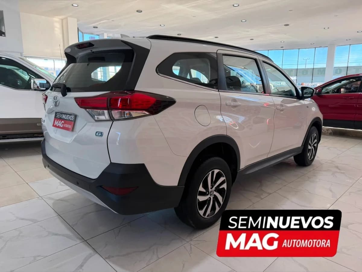 TOYOTA RUSH 1.5 2023 - Imagen 3