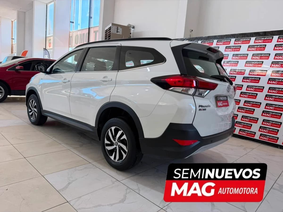 TOYOTA RUSH 1.5 2023 - Imagen 5