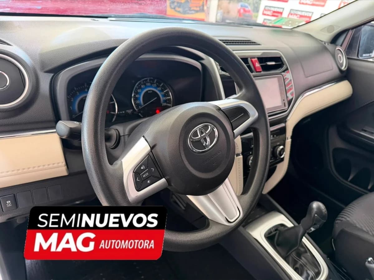 TOYOTA RUSH 1.5 2023 - Imagen 9