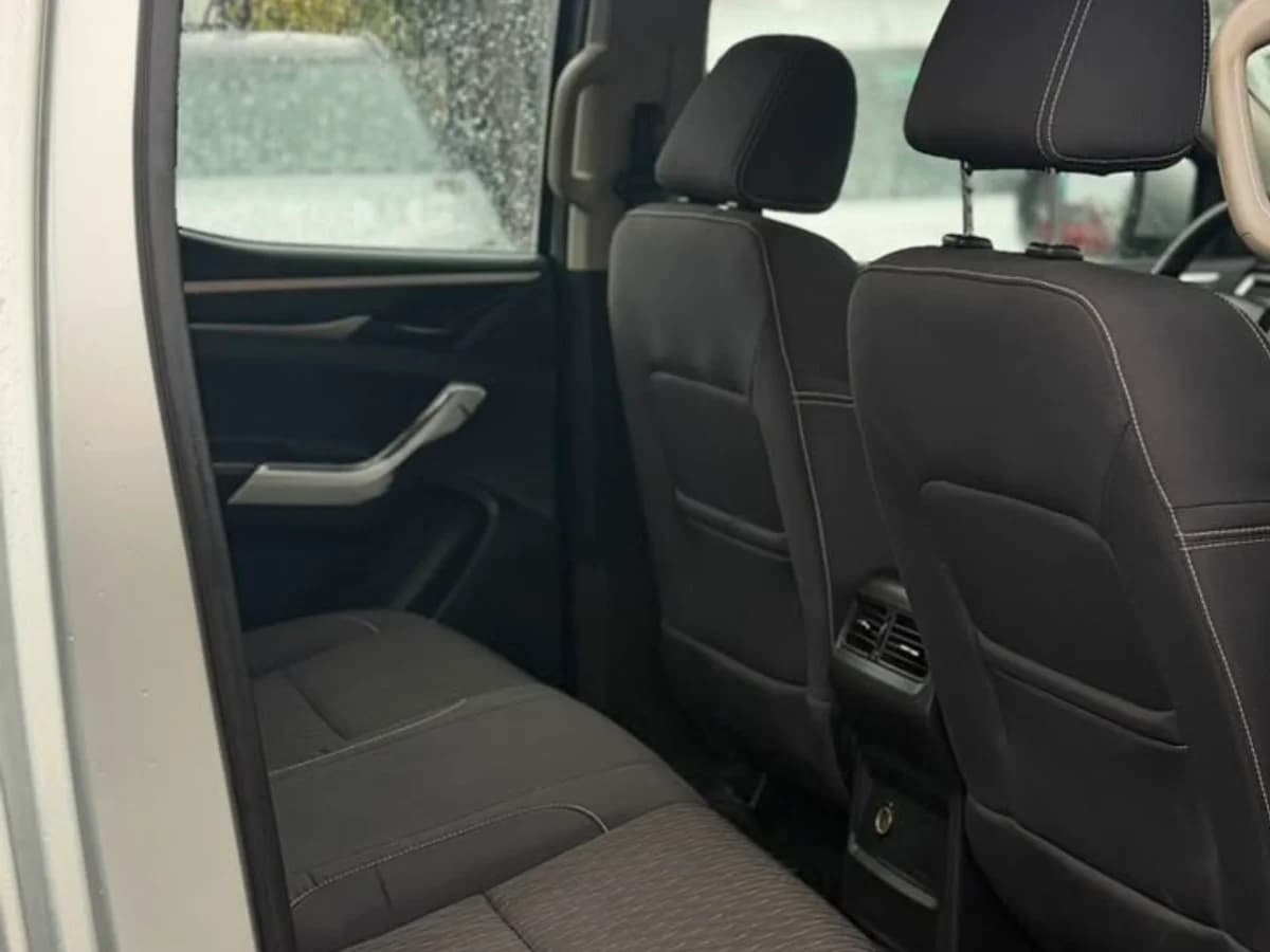 MAXUS T60 DCAB 4X4 2.8 2022 - Imagen 9