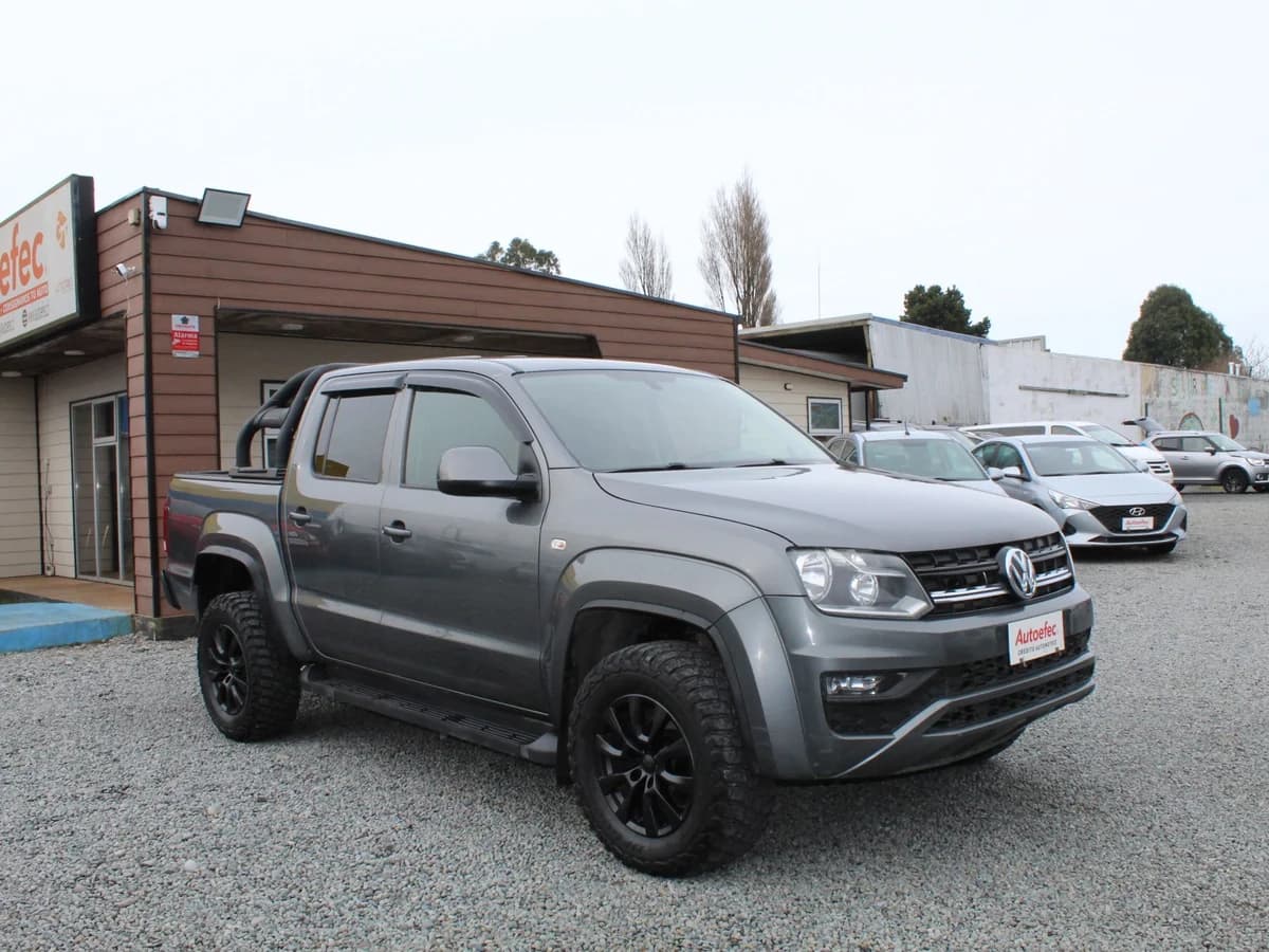VOLKSWAGEN Amarok 2.0 TRENDLINE DIESEL 4MOTION 4X4 DOB. CAB. MT 4P 2019 - Imagen 4