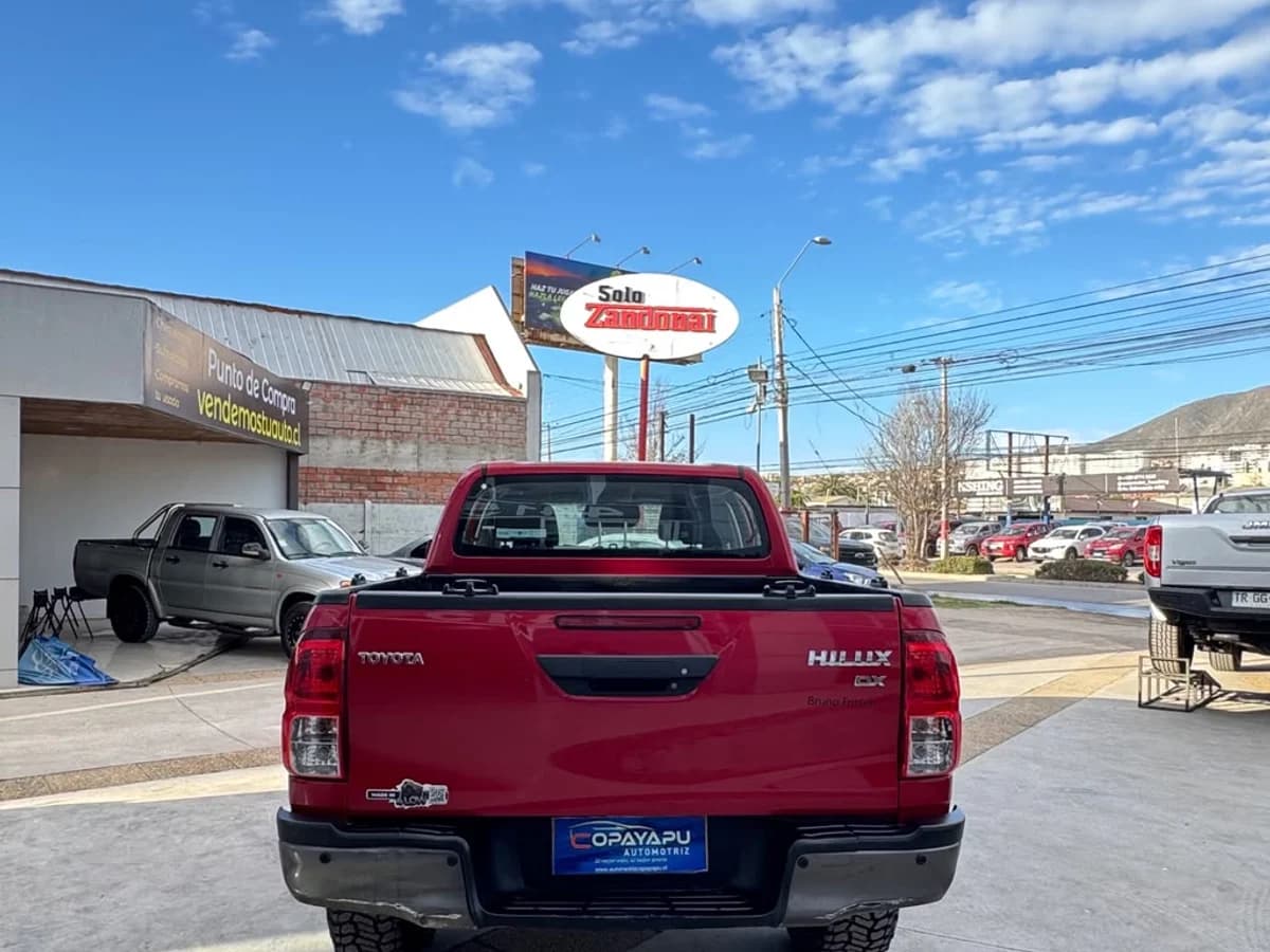 TOYOTA Hilux 2.4 2022 - Imagen 3