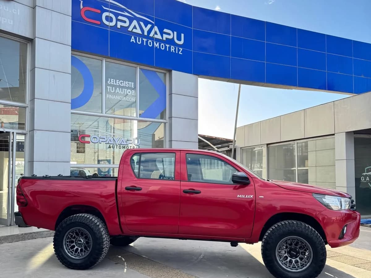 TOYOTA Hilux 2.4 2022 - Imagen 10