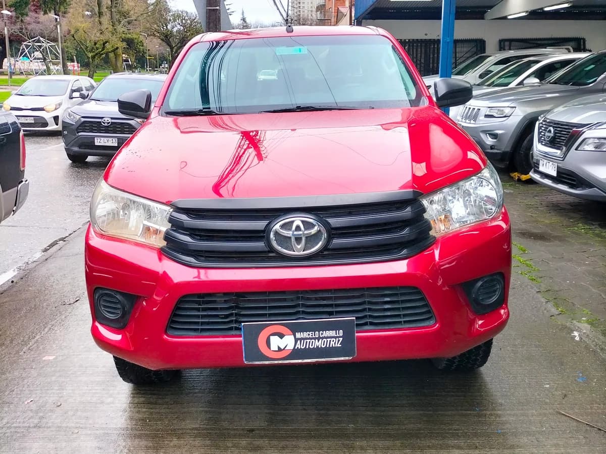 TOYOTA Hilux 2.4 D 4X4 2022 - Imagen 1
