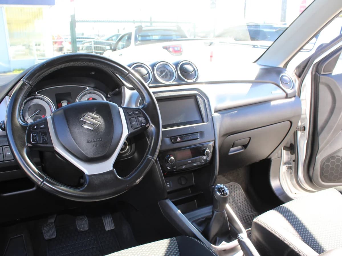 SUZUKI Vitara 1.6 4X4 2021 - Imagen 12