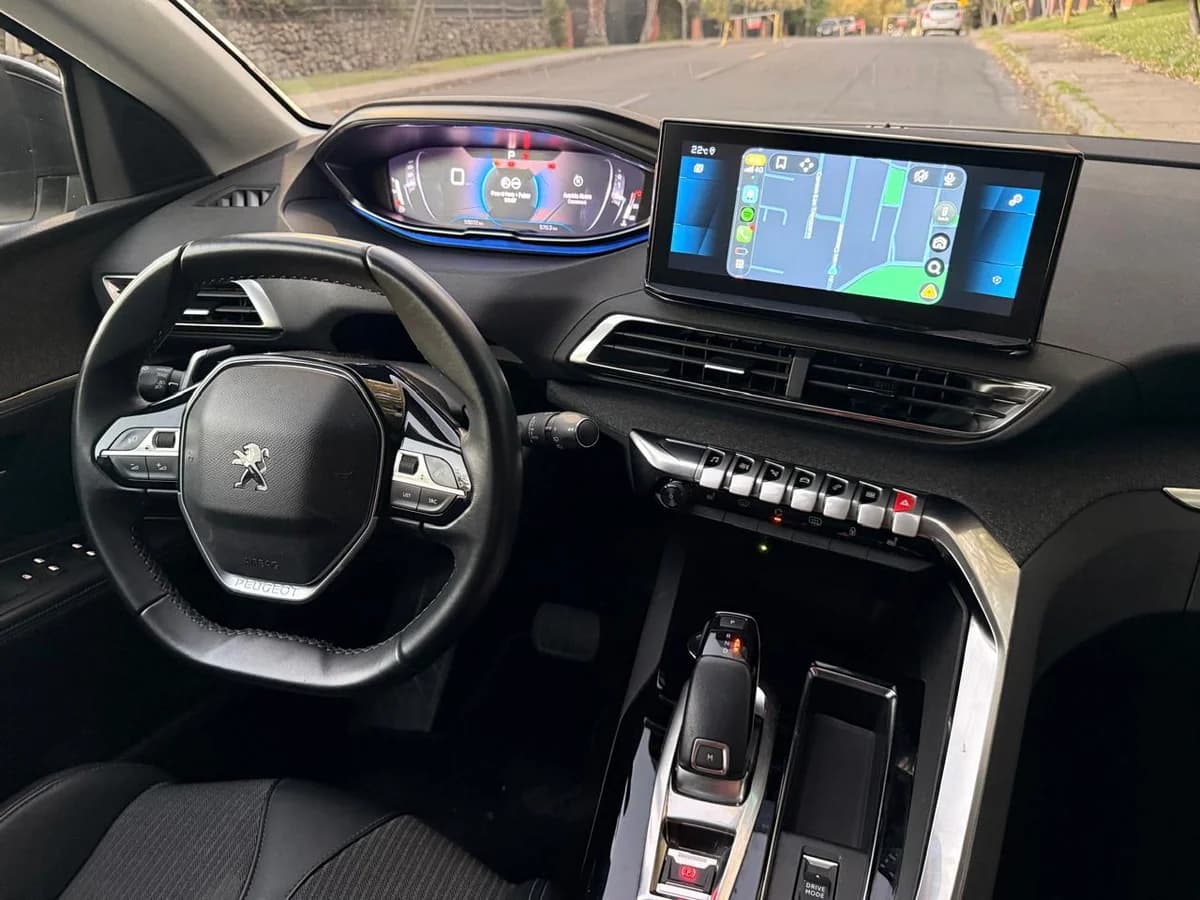PEUGEOT 3008 ALLURE BLUEHDI 130 1.5 2023 - Imagen 2