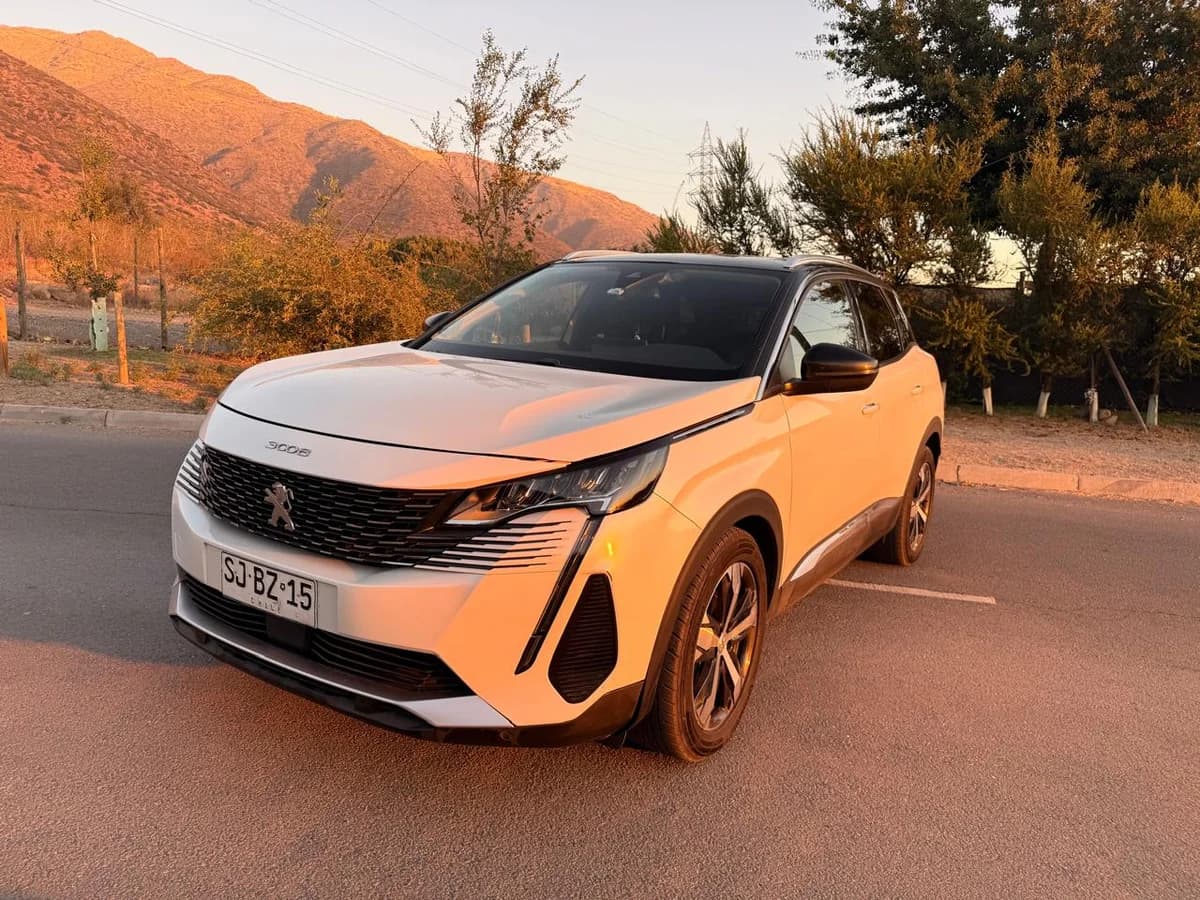 PEUGEOT 3008 ALLURE BLUEHDI 130 1.5 2023 - Imagen 10