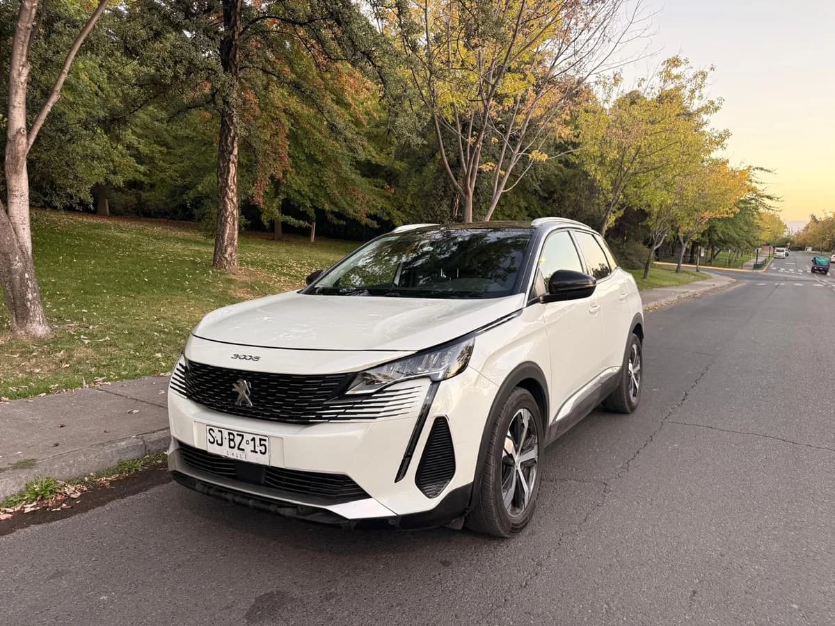 PEUGEOT 3008 ALLURE BLUEHDI 130 1.5 2023 - Imagen 15