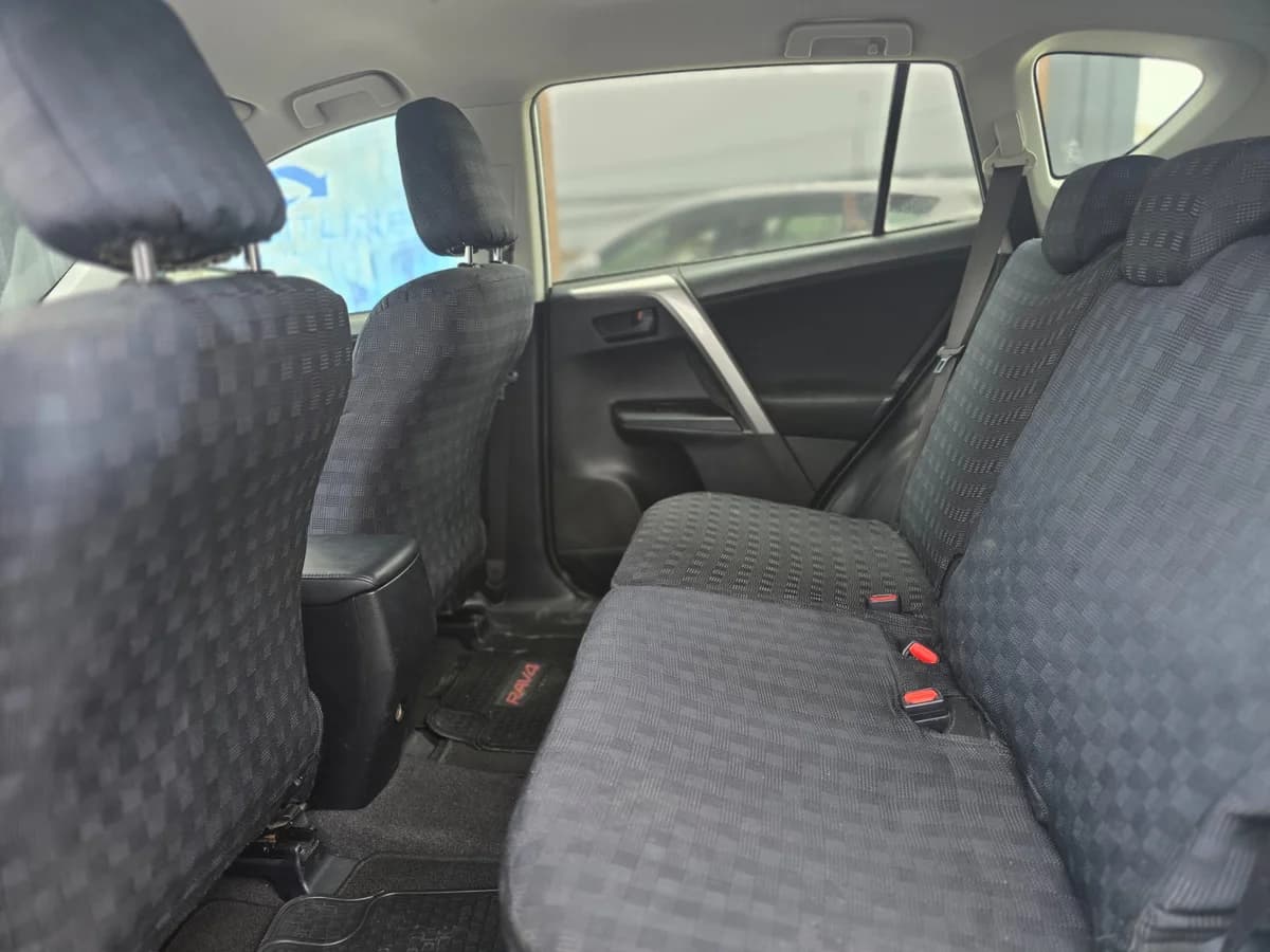 TOYOTA Rav4 2.0 2017 - Imagen 4