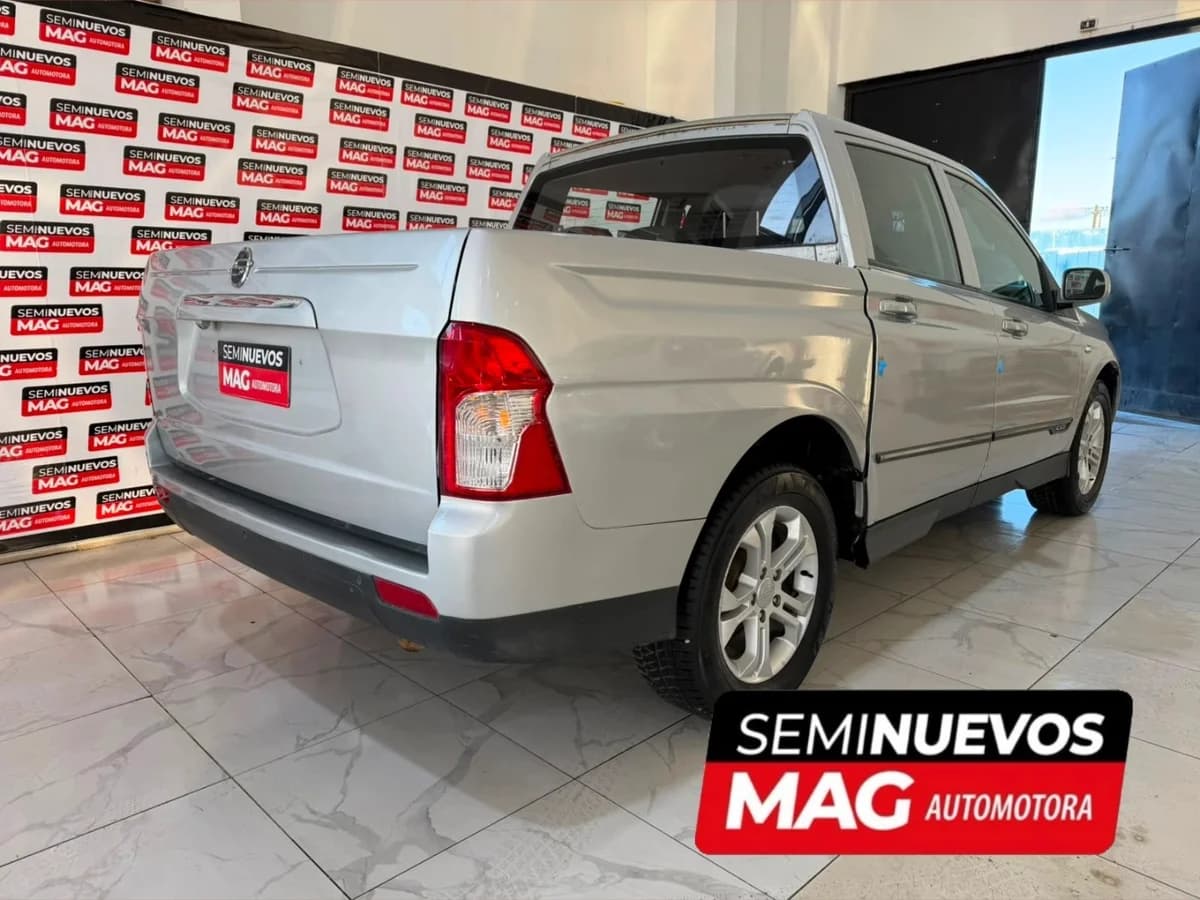 SSANGYONG Actyon Sport 2.0 E-XDI 4x4 2014 - Imagen 2