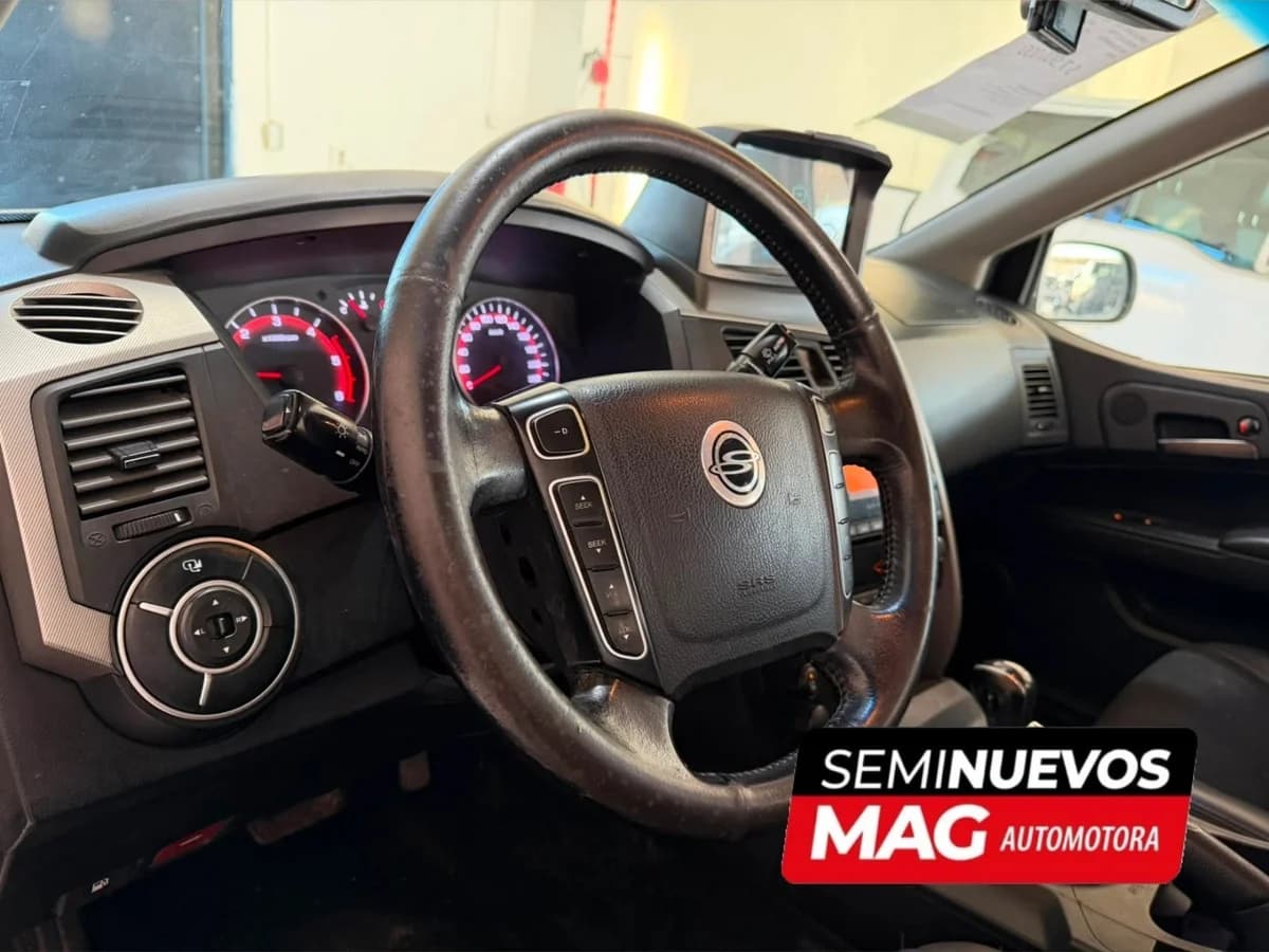 SSANGYONG Actyon Sport 2.0 E-XDI 4x4 2014 - Imagen 9
