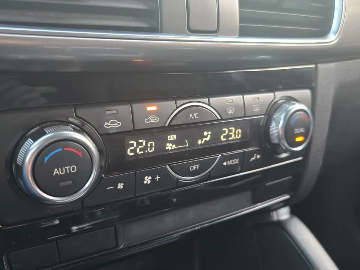 MAZDA Cx-5 2.0L AT R 4X2 año 2017 - Imagen 19