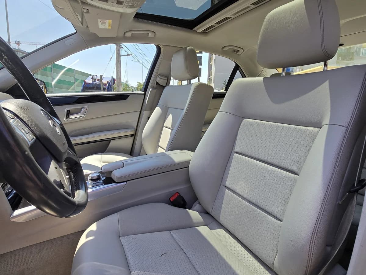 *OFERTA DE LA SEMANA* MERCEDES BENZ E220 CDI 2.1 BLUE EFFICIENCY DIESEL 4X2 AT 4P 2015 - Imagen 12