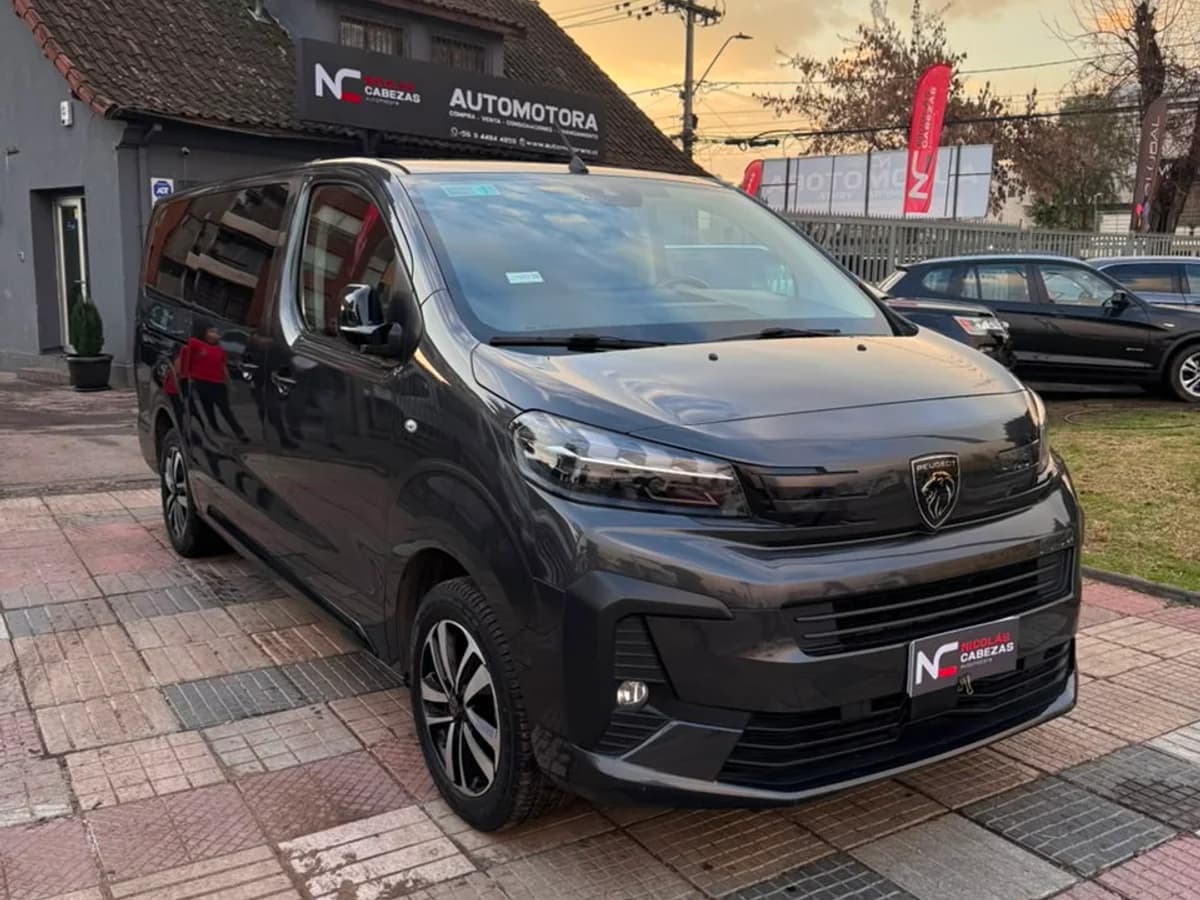 PEUGEOT TRAVELER 2.0 2025 - Imagen 1