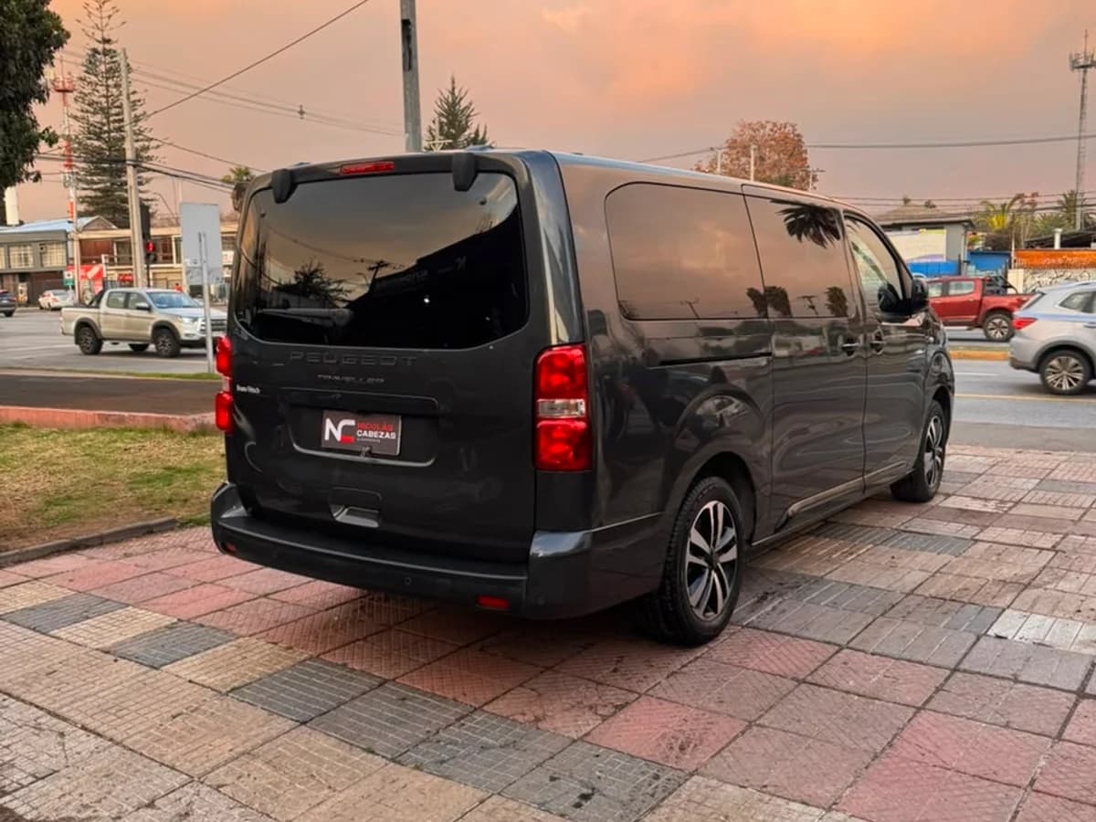 PEUGEOT TRAVELER 2.0 2025 - Imagen 3