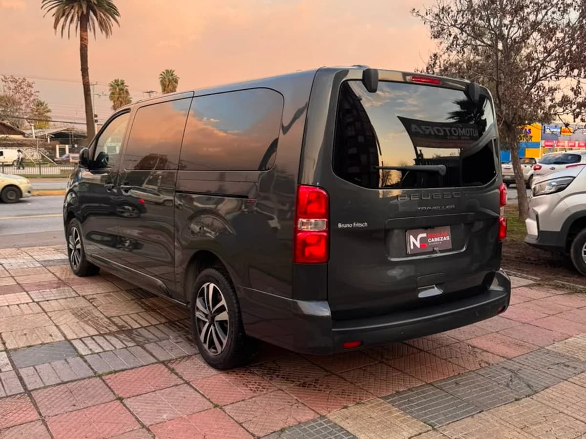 PEUGEOT TRAVELER 2.0 2025 - Imagen 4