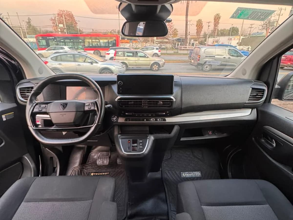 PEUGEOT TRAVELER 2.0 2025 - Imagen 6