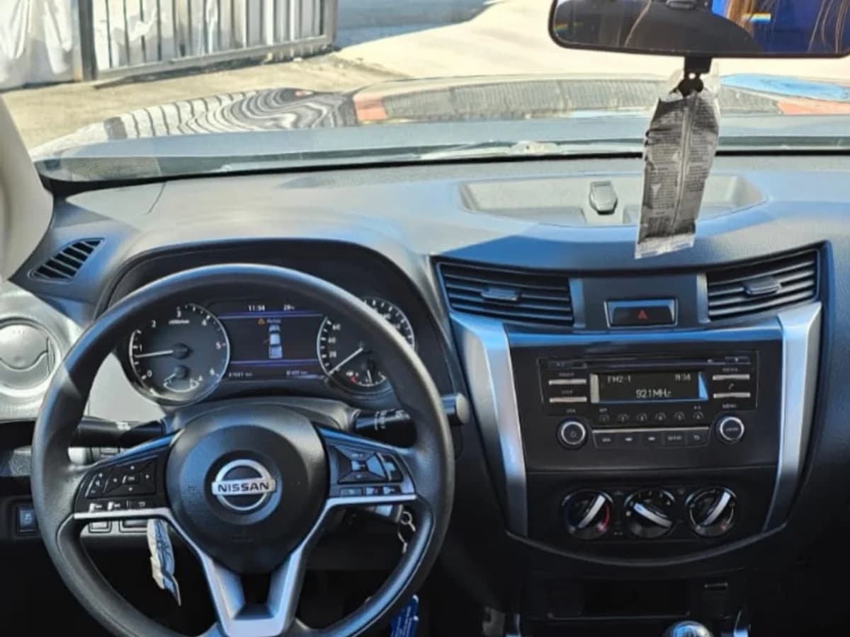 NISSAN Navara 4X2 D CAB 2.3 2022 - Imagen 6