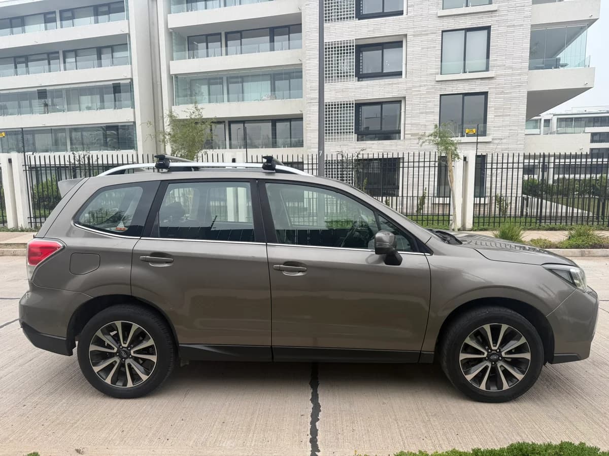 SUBARU Forester 2.0 Limited Sport Diesel AWD CVT 2017 - Imagen 7