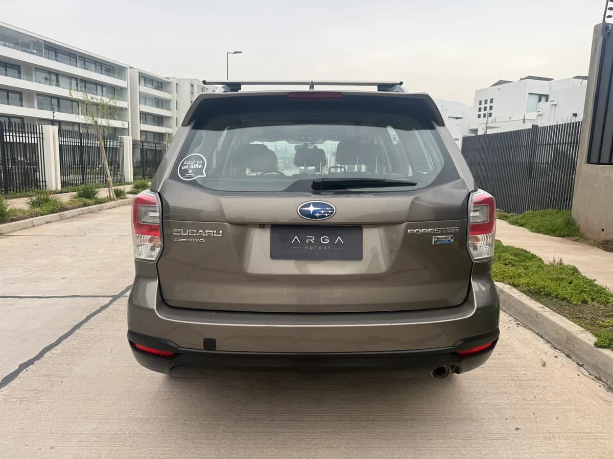 SUBARU Forester 2.0 Limited Sport Diesel AWD CVT 2017 - Imagen 5