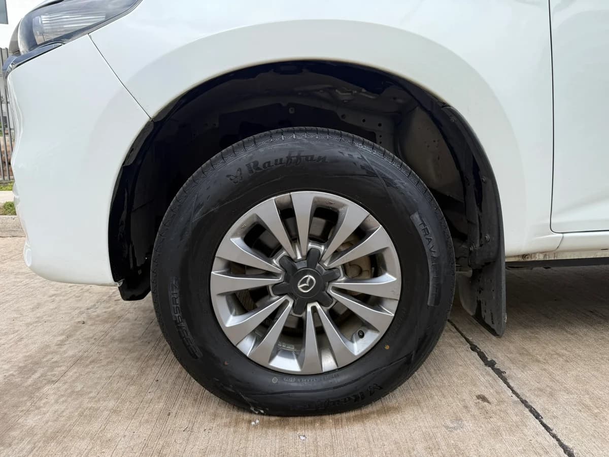 MAZDA BT-50 3.0 Diesel 4X4 Doble Cabina 6AT 2023 - Imagen 7