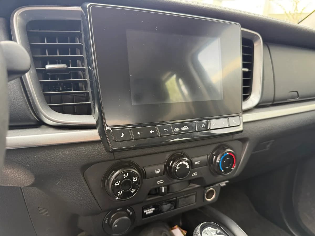 MAZDA BT-50 3.0 Diesel 4X4 Doble Cabina 6AT 2023 - Imagen 16